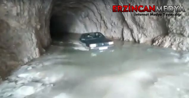 Erzincan’ın Kemaliye ilçesinde, 132 yılda tamamlanan taş yol, eriyen karlarla