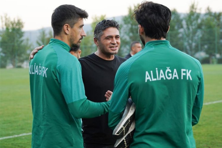 Aliağa Belediye Başkanı Serkan Acar, TFF 3.Ligin yeni takımı Aliağaspor