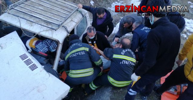 Erzincan’da sulama kanalına uçarak kaza yapan ve aracın içinde sıkışan