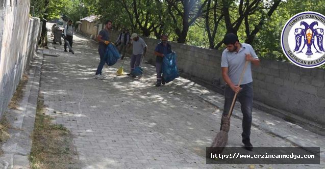 Erzincan Belediyesi Temizlik İşleri Müdürlüğü ekipleri tarafından belirlenen program dâhilinde