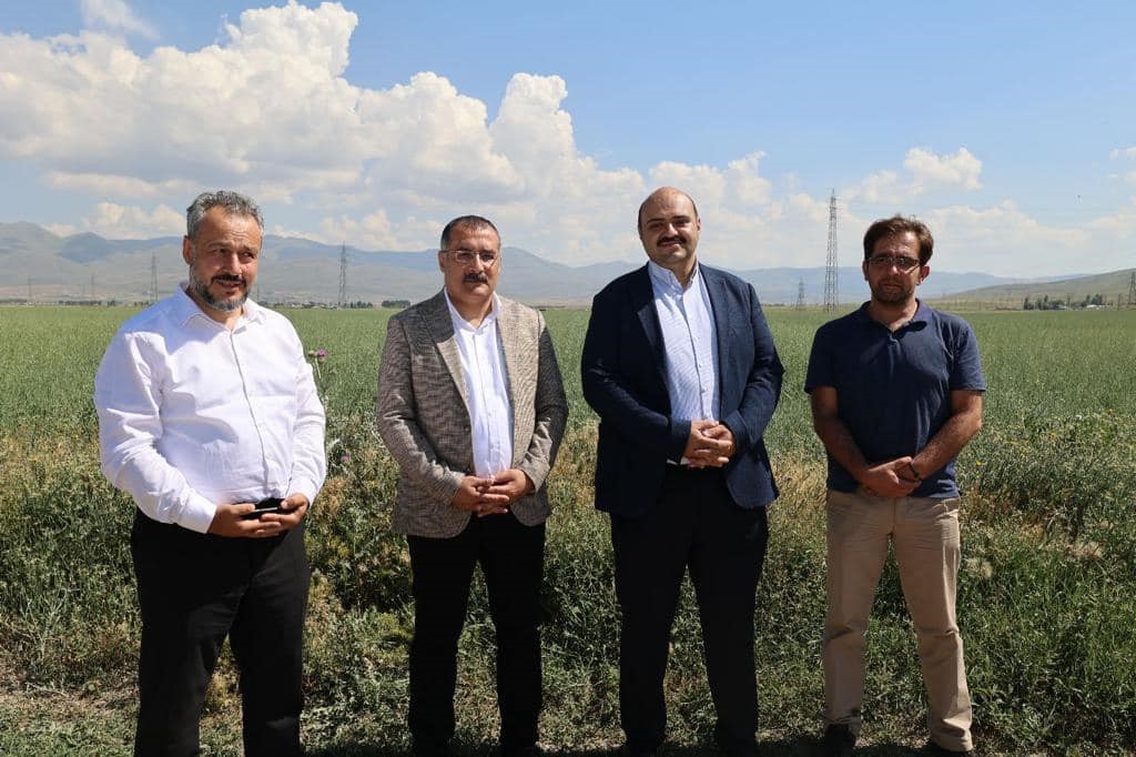 AZİZİYE BELEDİYE BAŞKANI MUHAMMED CEVDET ORHAN, TARIM VE HAYVANCILIK LİSESİ’NE