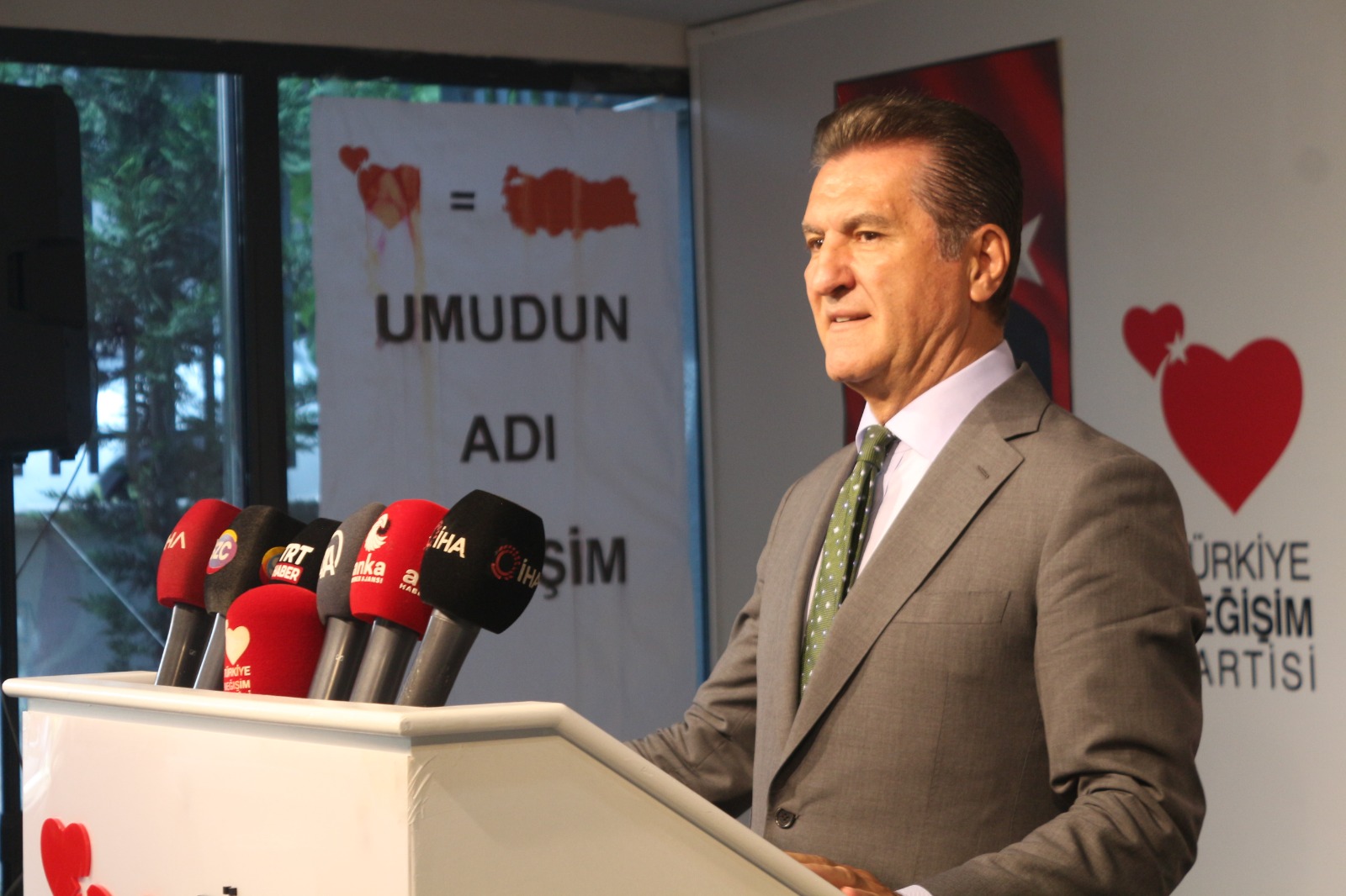 CHP Milletvekili Sarıgül; “TDP Olarak CHP’ye Katılıyoruz”