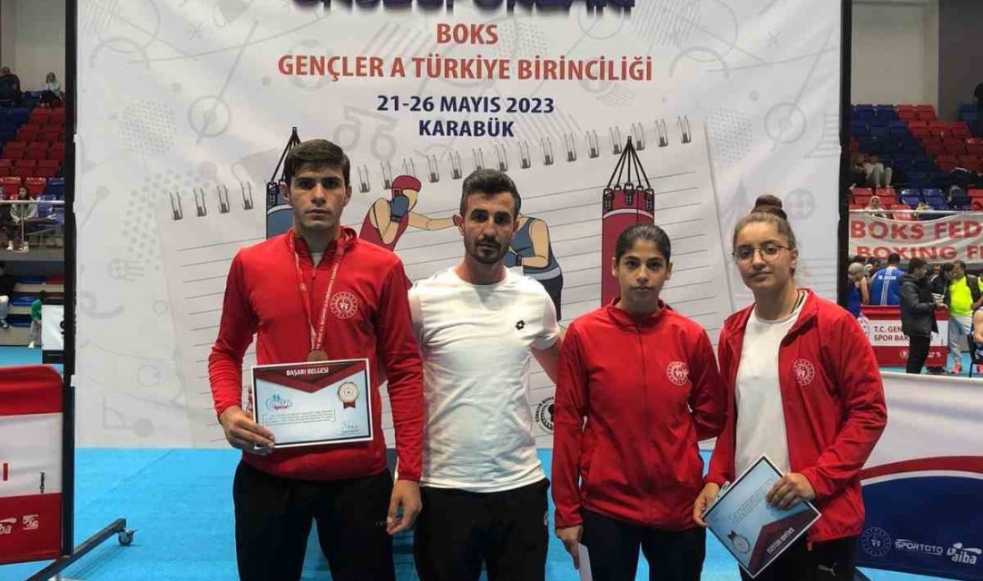 ELAZIĞLI BOKSÖRLER TÜRKİYE BOKS ŞAMPİYONASI'NI 3 BRONZ MADALYAYLA TAMAMLADI