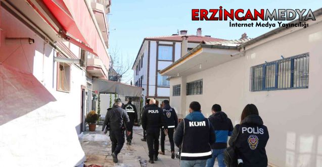 Erzincan Emniyet Müdürlüğünce çocuk ve öğrencilerin korunmasına yönelik denetimler yapıldı.