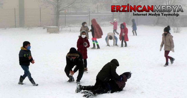 Erzincan’da olumsuz hava koşulları nedeniyle eğitim-öğretime verilen tatil 1 gün