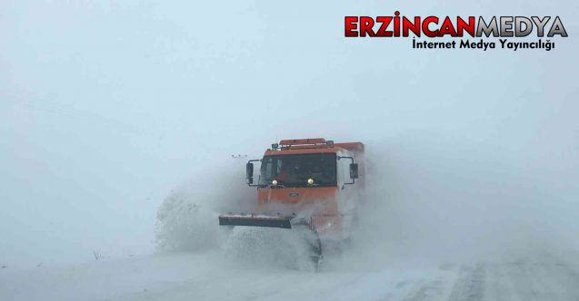 Aralıklı kar ve tipinin etkisini sürdürdüğü Erzincan’da 294 köy yolu