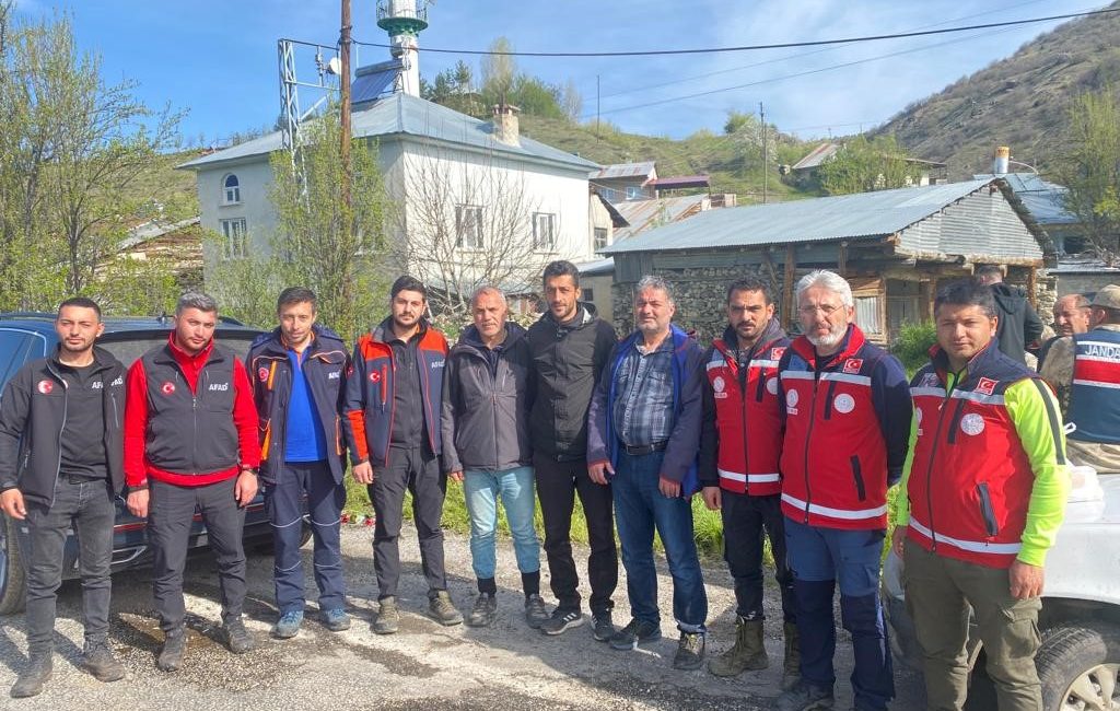 Erzincan’da gece saatlerinde kaybolan vatandaşlar, AFAD, jandarma ve MEB AKUB