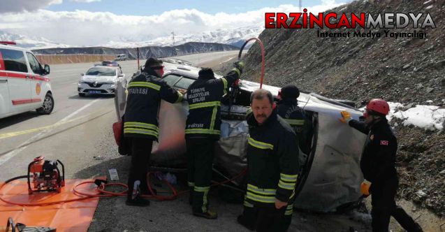 Erzincan’da otomobilin devrilmesi sonucu meydana gelen trafik kazasında 1 kişi