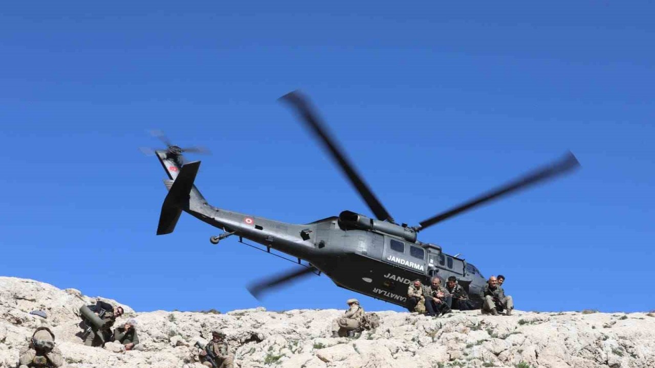 Erzincan Valisi Mehmet Makas, terör örgütü PKK’ya yönelik Kemah ilçesi