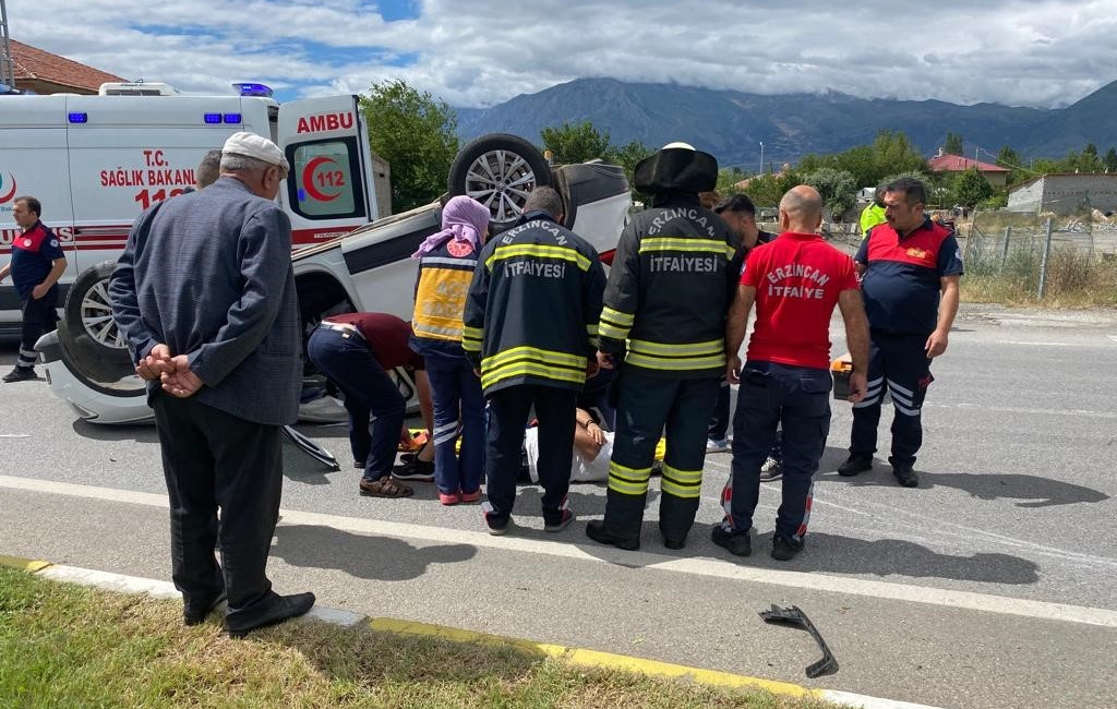 Erzincan’da bir otomobil ile