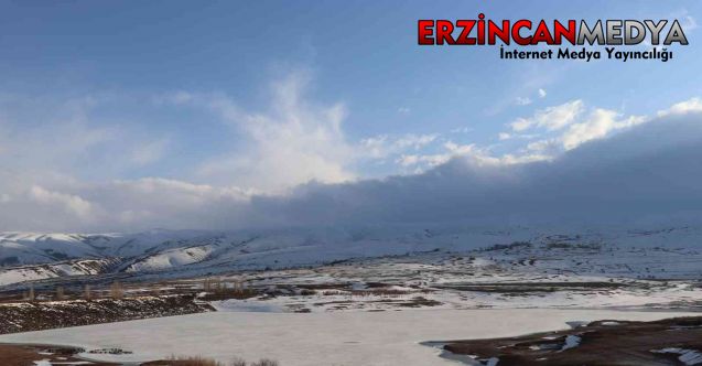 Erzincan’da bulunan ve tarımsal sulama amaçlı kullanılan Çayırlı Göleti’nin su