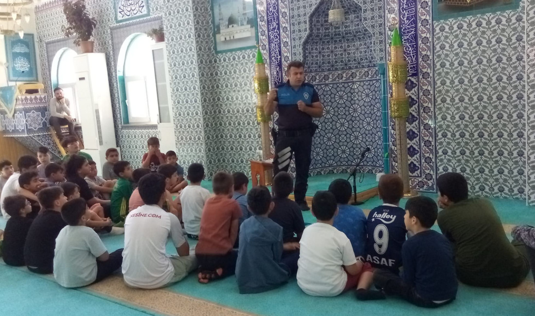 Erzincan’da polis ekipleri tarafından, kent merkezinde bulunan Kur’an kurslarında kişisel