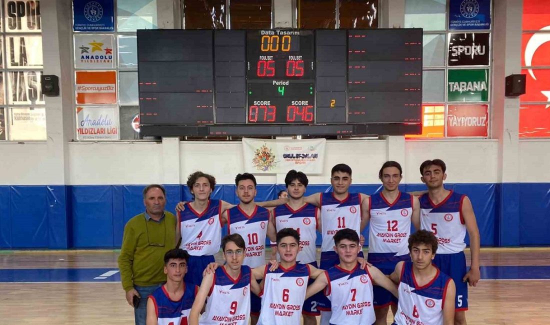 Tarihi Erzincan Lisesi Tunceli’de oynanan Gençler A liseler Basketbol grup