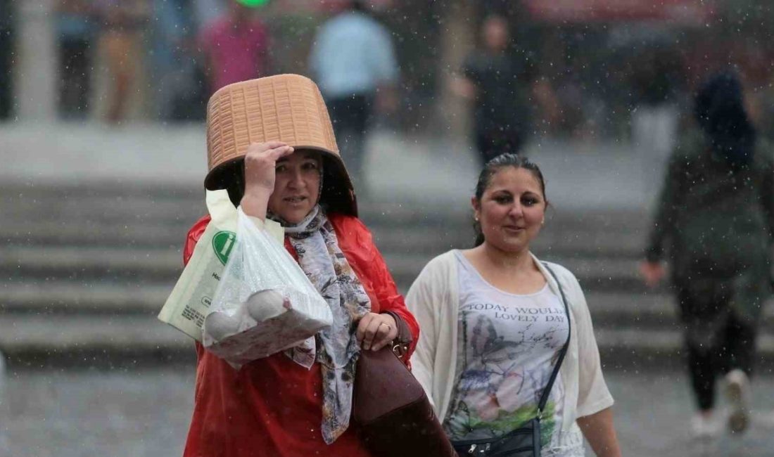 Meteorolojiden Erzincan için sağanak yağış ve kuvvetli rüzgar uyarısında bulunuldu.