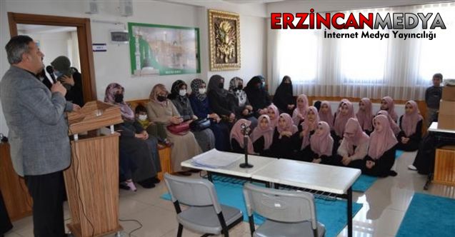 Erzincan’da “Kur’an Nesli Yeryüzü Yıldızları” hafızlık hazırlık eğitim programının yürütüldüğü