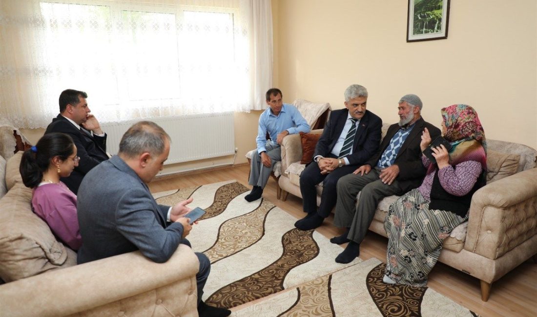 Erzincan Valisi  Mehmet Makas, Isparta ilinde askeri öğrenci olan ve