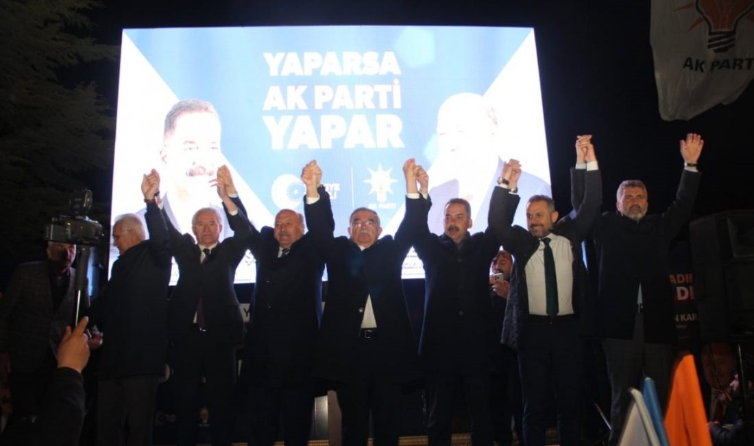 Seçim çalışmaları için Erzincan’a gelen AK Parti Grup Başkanı İsmet