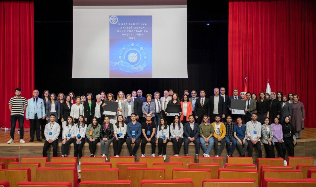 Erzincan Binali Yıldırım Üniversitesi (EBYÜ) Ev Sahipliğinde “Yükseköğretimde Kalite Kültürü