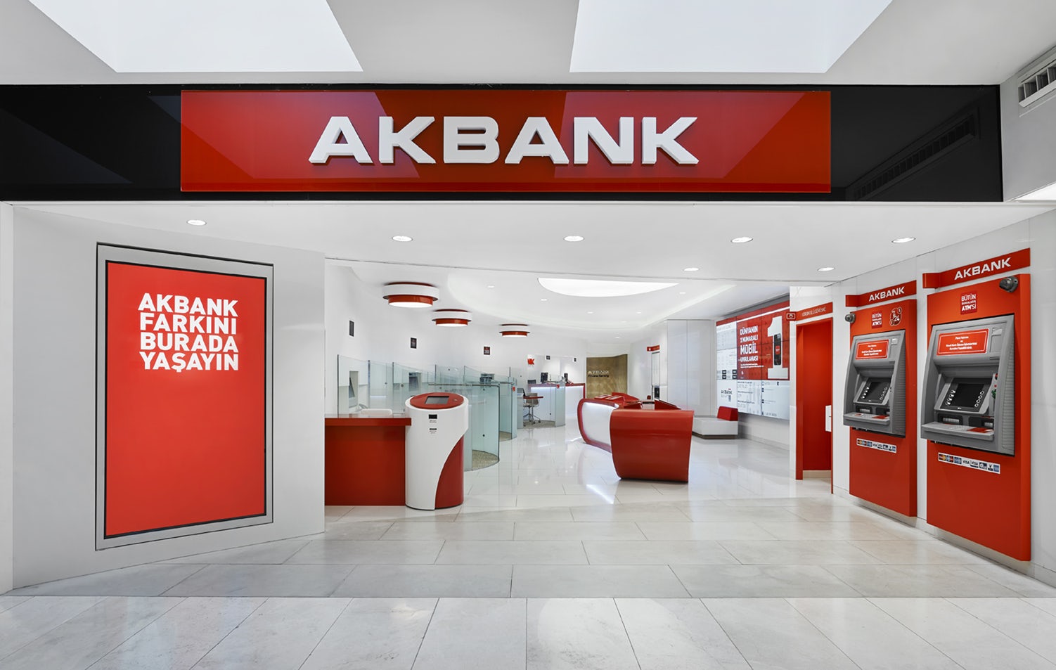 Akbank, Emeklilere Yönelik Müjdeli Haberi Duyurdu: Mayıs Promosyonu Başvuru Rekoru Kırıyor!