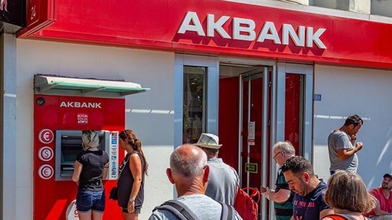 Akbank 100.000 TL ödeme verecek! Para isteyen banka müşterisine duyurdu!