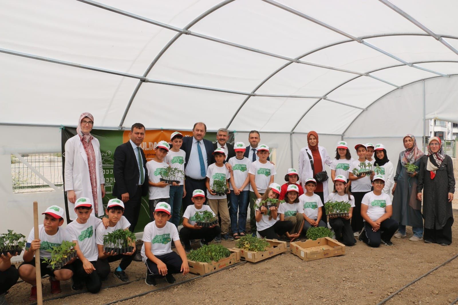 “Okuldaki Çiftlik” projesi başlatıldı