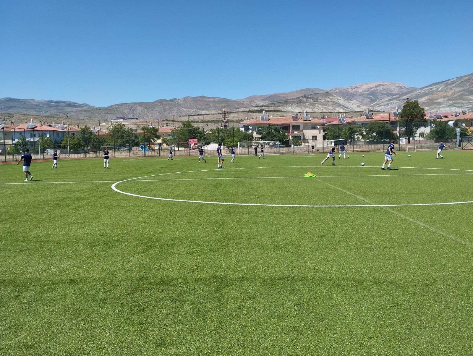 17 Yaş Altı Türkiye Futbol Şampiyonası Erzincan’da başladı