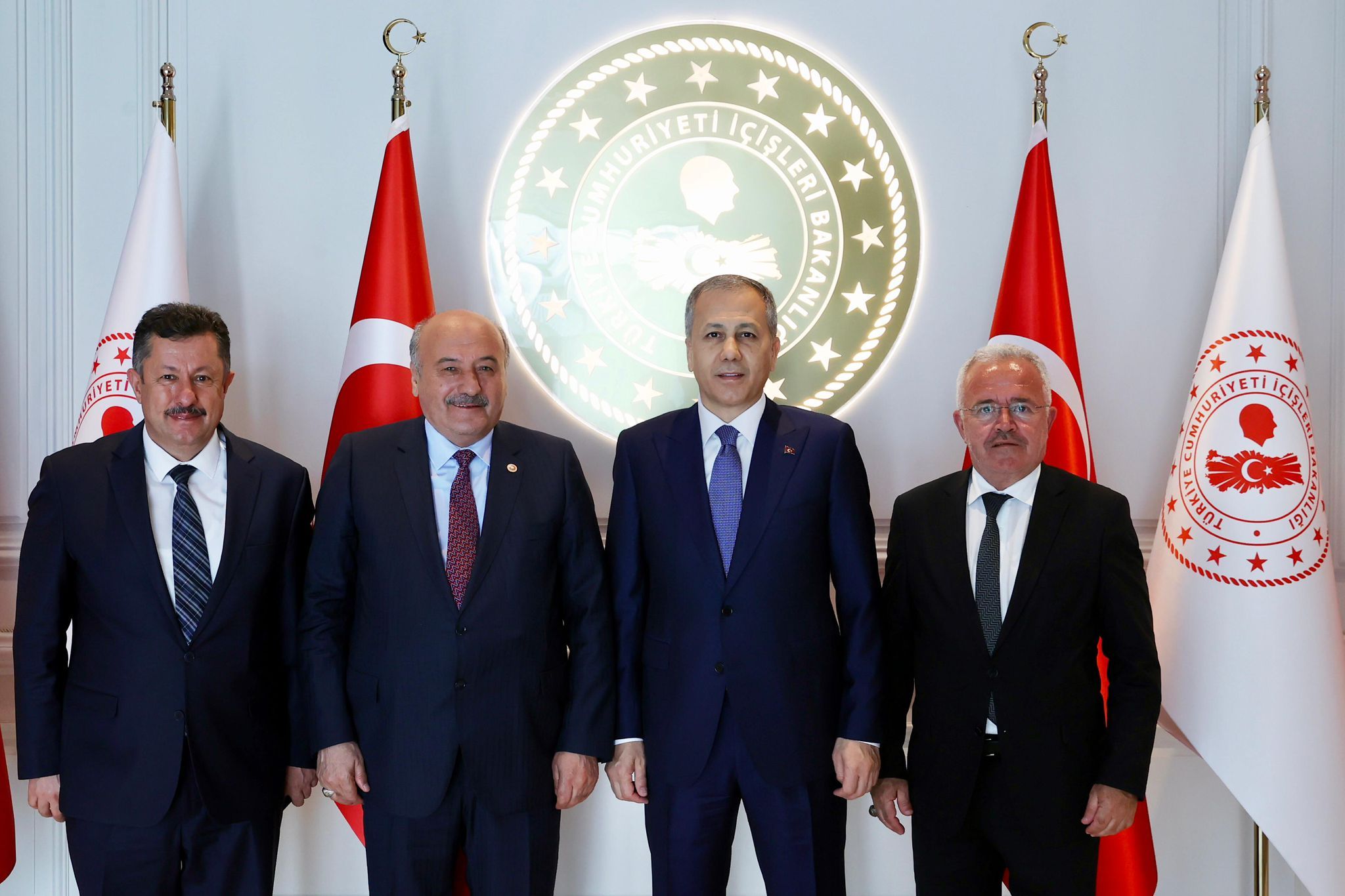 Karaman, Erzincan’ı Diri Tutuyor