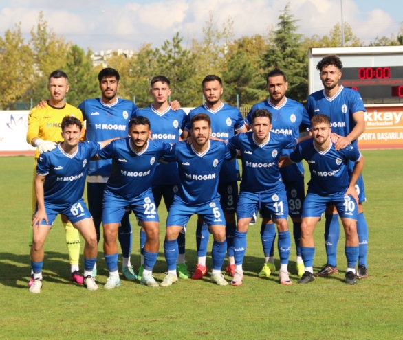 Lütfü Kobal/RİZE-BHA TFF 3.Lig,3.Grup’da mücadele veren Rize Pazarspor zorlu Konya