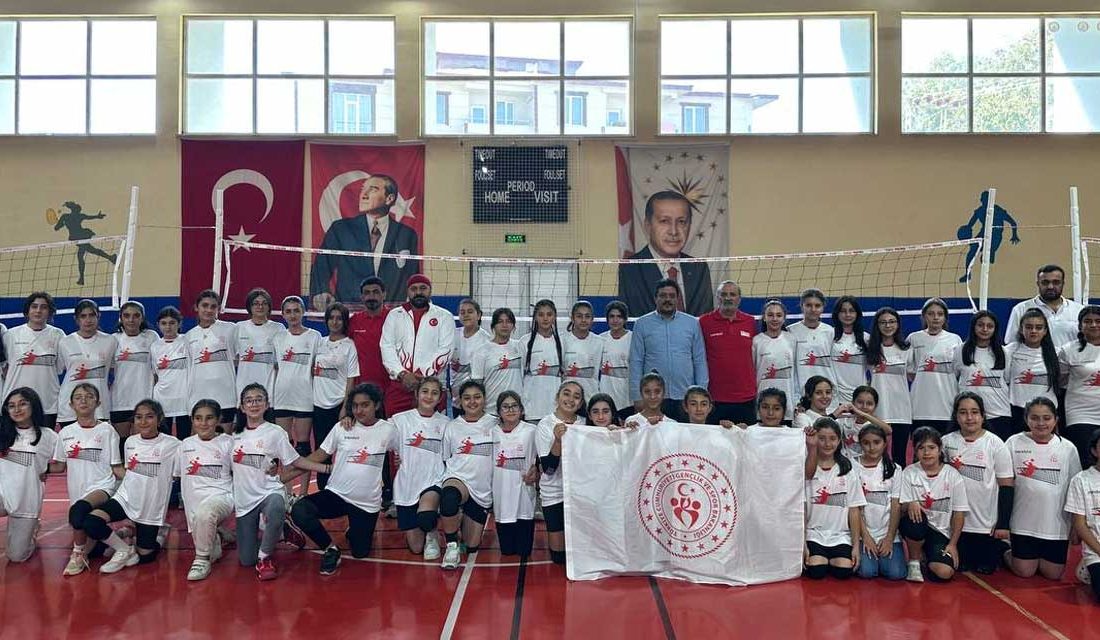   Türkiye Voleybol Federasyonu (TVF) tarafından çocukların voleybol ile