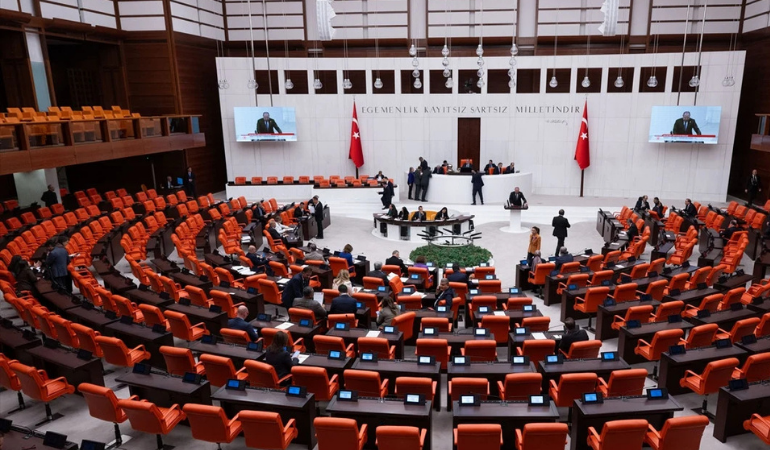 ANKARA-BHA Türkiye Büyük Millet Meclisi (TBMM) Dilekçe Komisyonu’na asgari ücretin