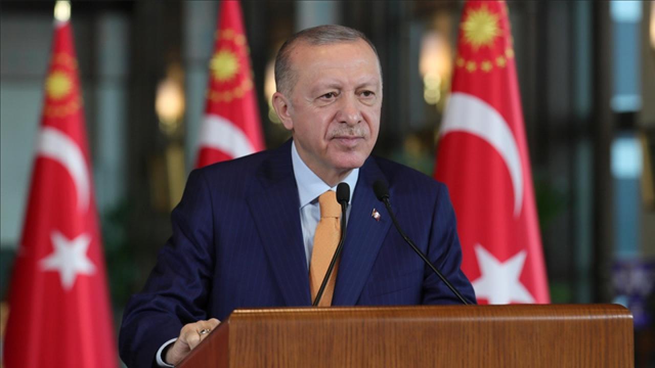 ANKARA-BHA Cumhurbaşkanı Recep Tayyip Erdoğan, AK Parti grup toplantısında muhalefete