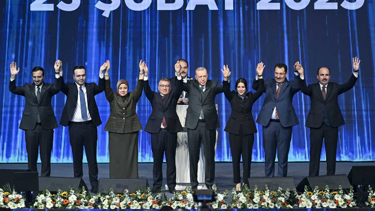 ANKARA-BHA AK Parti, 8. Olağan Büyük Kongresi’ni yoğun bir katılımla